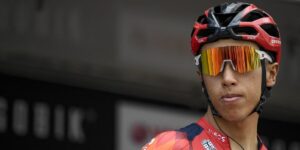 Egan Bernal sufre una caída en la primera etapa del Tour de Hungría