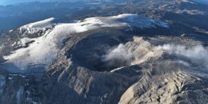 Tras casi 90 días de alerta, el volcán Nevado del Ruiz bajó de nivel naranja a amarillo