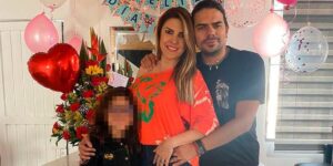 ¡Se cansaron! Ana Karina Soto y su esposo defienden a su hijo de las críticas: ¿Por qué sufren?