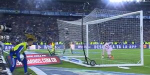 Video: la jugadita del recogebolas de Millonarios en final contra Atlético Nacional