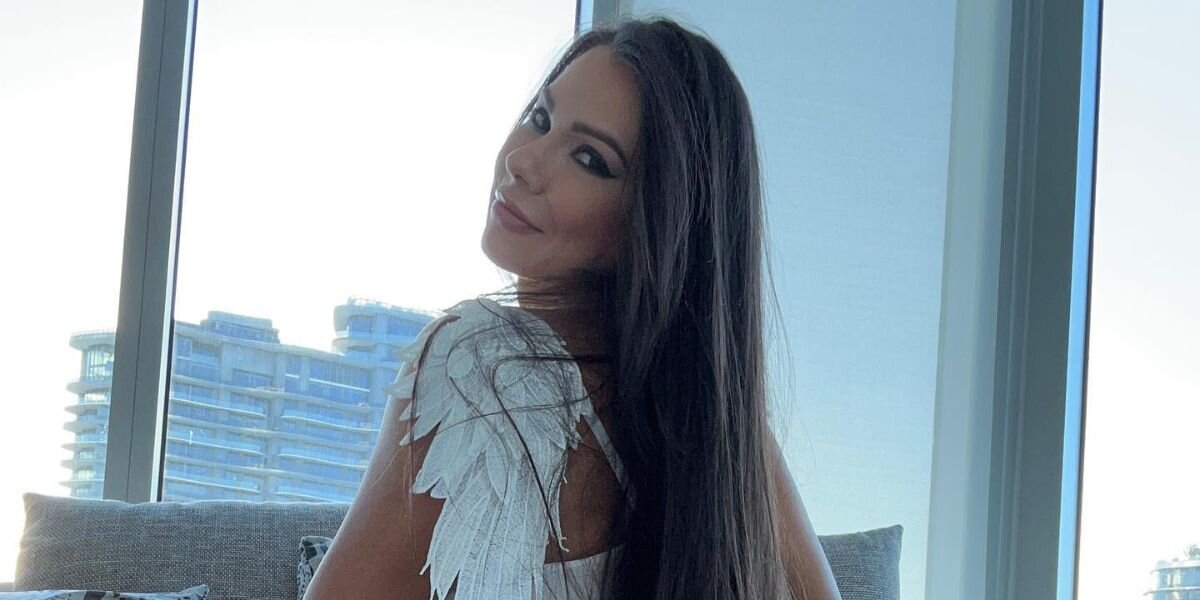 Esperanza Gómez comercializará réplica de sus partes íntimas - Canal 1