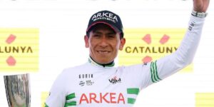 Nairo Quintana tuvo doloroso accidente en su bicicleta