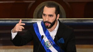 Congreso salvadoreño otorga licencia a Bukele para que busque la reelección inmediata