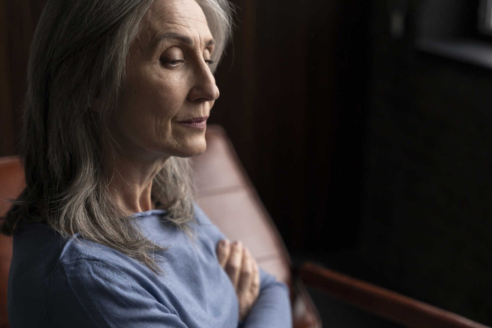 Soledad y salud mental en adultos mayores de Colombia: una realidad ...