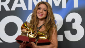 Shakira ganó Latin Grammy a Canción del Año: Prometí a mis hijos que voy a ser feliz