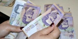 Ministerio de Hacienda pagó por error hasta tres veces la nómina de sus funcionarios