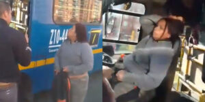 Video: mujer intentó conducir un SITP en Bogotá luego que conductor no la dejó colarse