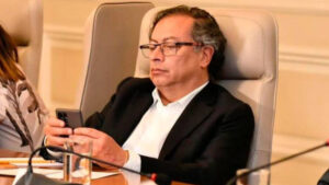 Aliadas pide respeto institucional ante choque de Petro con Fiscalía y Procuraduría