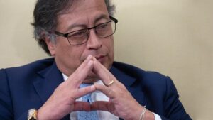 Expresidentes iberoamericanos preocupados por propuesta de constituyente en  Colombia