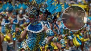 Video | Carnaval de Barranquilla: mujer completamente desnuda en carroza indigna en redes