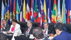 Celac no alcanzó consenso sobre situación en Franja de Gaza; Colombia habló de paz