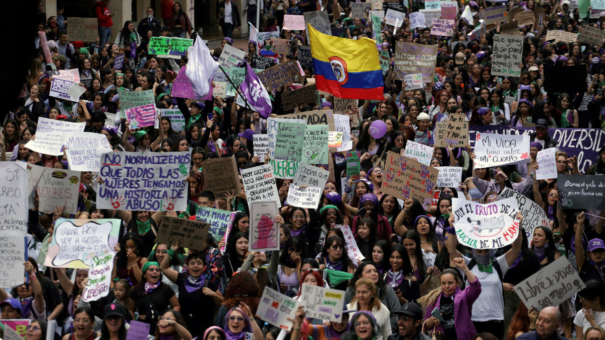 Marcha feminista en Bogotá 