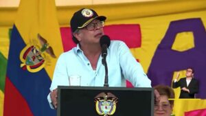 Petro: La paz política en Venezuela puede ser también la paz armada en Colombia