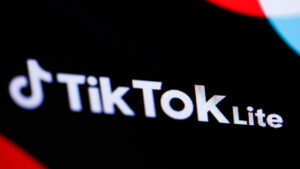 Comisión Europea suspendería TikTok Lite en España y Francia por riesgo de adicción