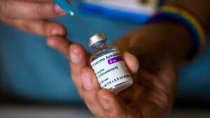 AstraZeneca retirará su vacuna contra la covid-19 en todo el mundo ¿Por qué?