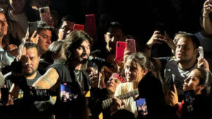 Juanes enamora a Bogotá en un concierto memorable: este viernes será la segunda fecha