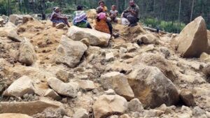Avalancha arrasó con un poblado en Papúa: más de 2.000 personas quedaron bajo tierra vivas