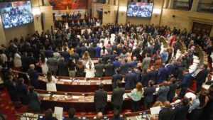 Salarios de congresistas en Colombia: la verdad detrás de este millonario sueldo