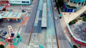 Realizan otro cierre en la avenida Caracas por obra del metro: estas son las vías alternas