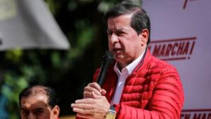Juan Fernando Cristo es el nuevo ministro del Interior: reemplaza a Luis Fernando Velasco