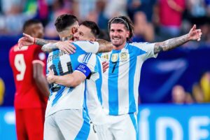 Argentina no falla: venció a Canadá con el primer gol de Messi en la Copa y va a la final