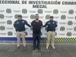 Detienen en Cali a un pederasta chileno que abusó de su hija durante seis años