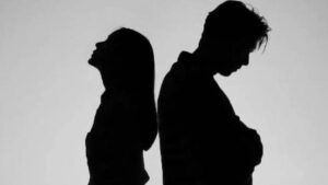 ¿Por qué se acabó? Famosa actriz habría terminado con su pareja y padre de sus hijos