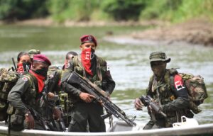 ELN dice que perpetró el atentado en Arauca ante presunto plan paramilitar del Ejército