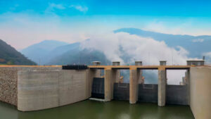 Embalses siguen bajando y prende las alarmas en el sector electrico