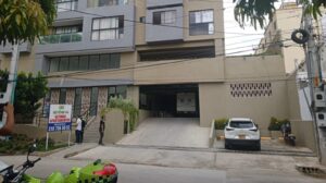 Una madre se lanzó con su bebé desde un octavo piso en Barranquilla: ambas fallecieron