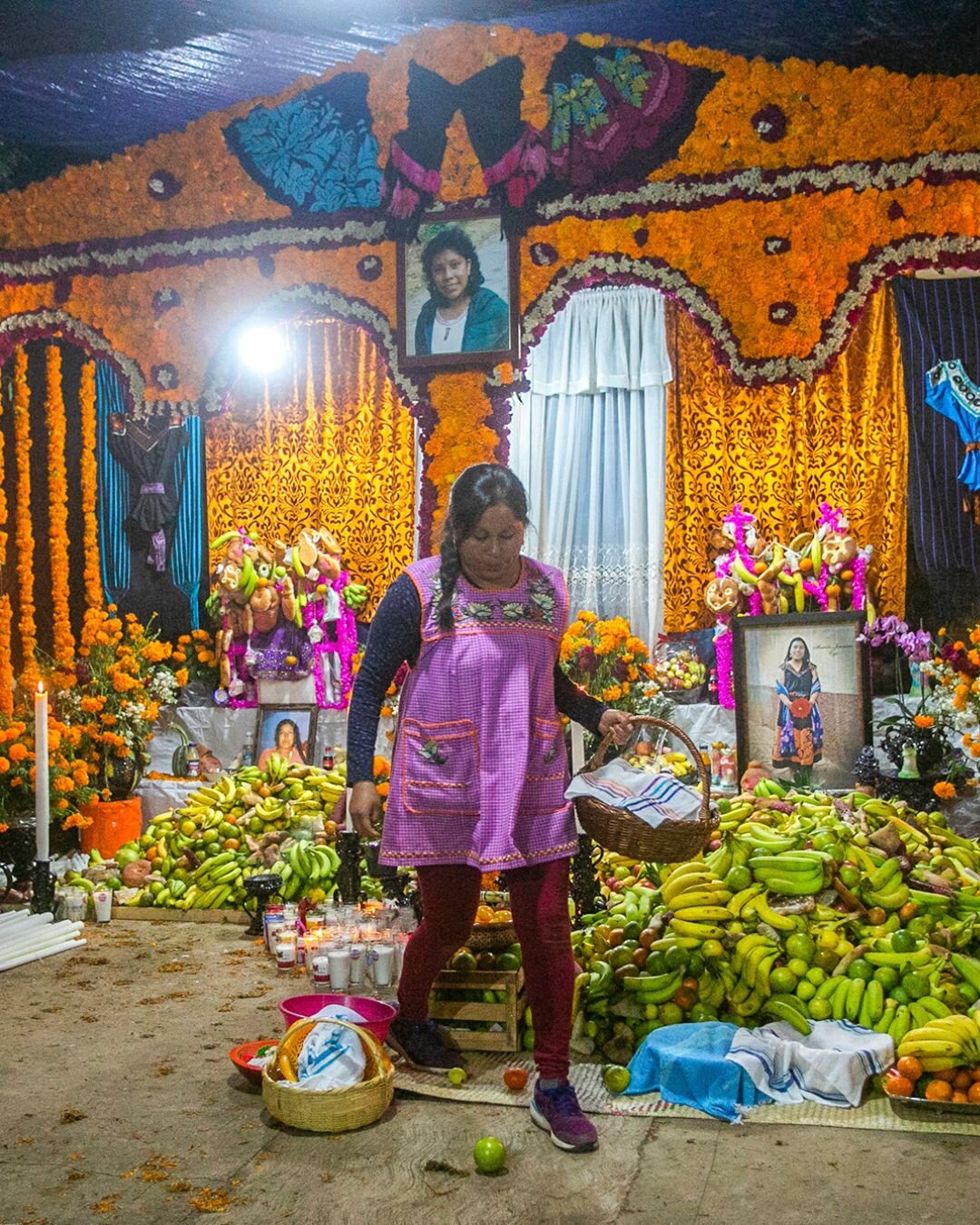 ofrendas y altar para día de muertos