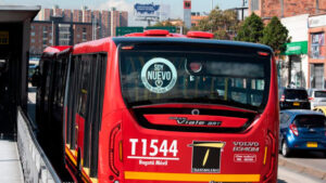 Video | Hallan a hombre sin vida a las afueras de estación de TransMilenio: ¿qué se sabe?