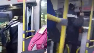 Video | Músico se molestó mientras trabajaba en TransMilenio y rompió los vidrios