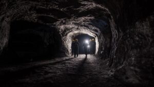 ¡Doloroso hallazgo! 13 trabajadores secuestrados fueron hallados sin vida en una mina