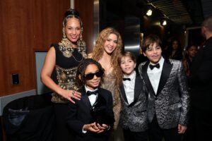 Video | Esta es la canción con la que hijos de Shakira debutan en la música