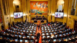 Congresistas tendrán aumento de salario: ¿de cuánto será?