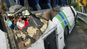 Estremecedor relato de un estudiante que sobrevivió al accidente en la vía a Calarcá