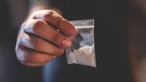 La insólita forma en la que una mujer quiso ocultar cargamento de cocaína en su cuerpo