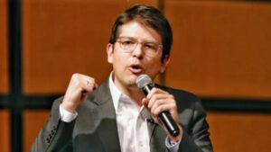 Máxima gravedad: este es el último parte médico de Miguel Uribe
