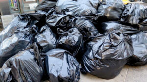 El macabro hallazgo que recicladores hicieron en basura de Bogotá: involucra a un bebé