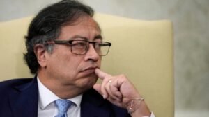 Ordenan captura de exfuncionario de Petro por caso de corrupción en la UNGRD