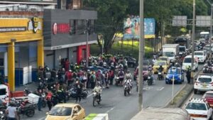 Final inesperado: ladrón roba a un policía, pero todo le sale mal