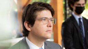 Uno de los menores implicado en el atentado a Miguel Uribe se fugó, según la Procuraduría