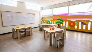 Auxiliar de preescolar habría cometido grave delito contra menores: esto se sabe