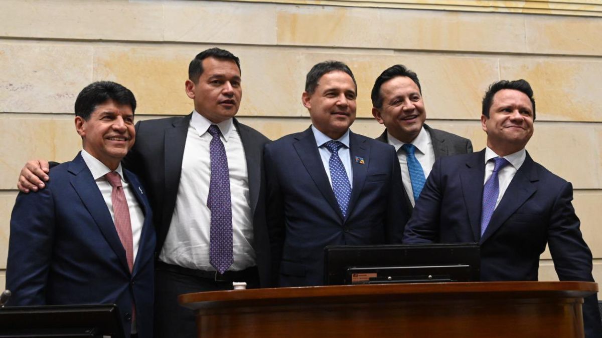 Congreso de la República elige nuevas mesas directivas para el periodo 2026-2027